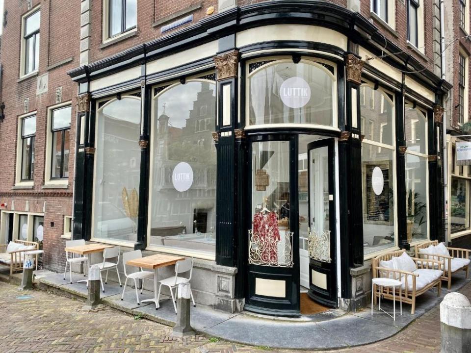 Vooraanzicht Luttik